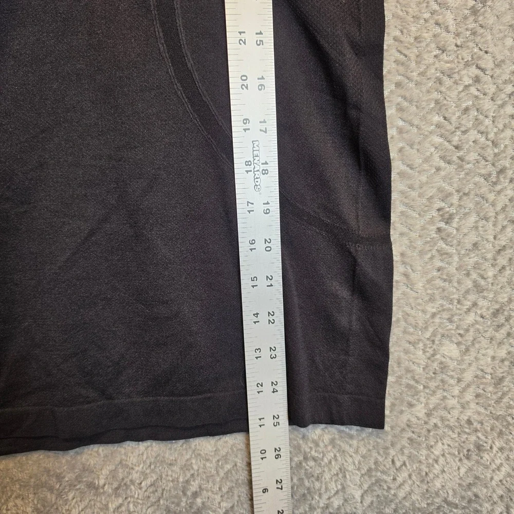 Lululemon Swiftly Tech Long Sleeve 2.0 Black Shirt Size 10 Thumbholes Activewear